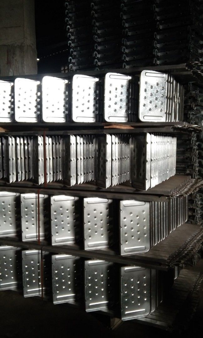 On sale scaffolding Ladder (Category: Construction & Building Materials) located in Valenzuela. Submitted by elizabeth.nietes (Listing ID 1334553633, Image 1). Description: scaffolding Ladder 7 steps steel direct manufacturer for inquiry pls call : 0961 545 0901 0976 169 4137.