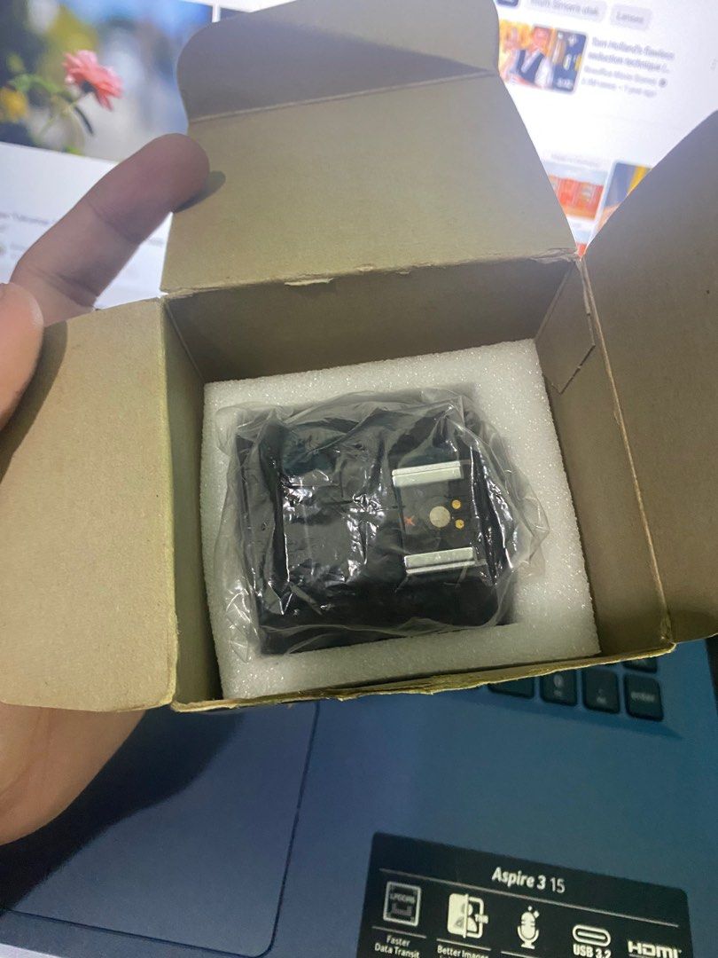 Pentax LX eye level finder (Category: Other Photography Accessories) located in Arayat. Submitted by Kaisser (Listing ID 1334699701, Image 2). Description: - Near mint condition - Clean glass - Hotshoe working MOP: Gcash Shipping via lbc or jnt Shipping fee shouldered by the buyer.