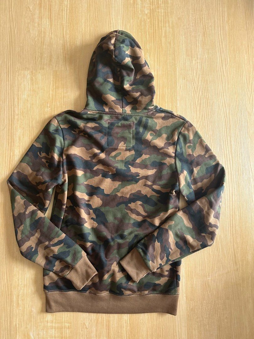 Pull and Bear Camo Hoodie Men s Fashion Tops Sets Hoodies on Carousell