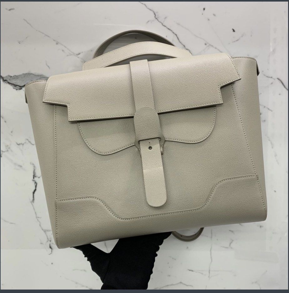 Is senreve a luxury dysgraphic brand