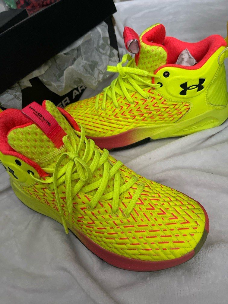 Sepatu basket under armour original Olah Raga Perlengkapan Olahraga Lainnya di Carousell