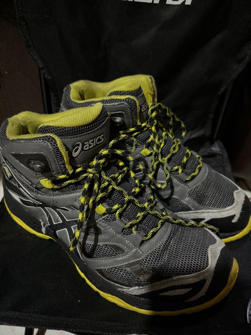 Sepatu gunung asics gel fuji terra 2 mt goretex