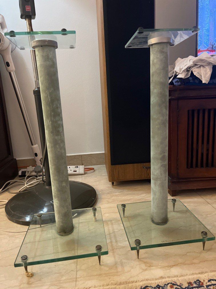 Speaker Stands64312361541762110
