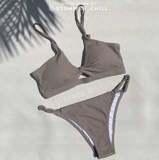 （分類：）位於 。 由 emilyttttt 提交（商品編號 1334627135，圖片 1）。簡介： 。