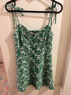 (Category: ) located in . Submitted by everything_below300 (Listing ID 1334642894, Image 1). Description: .