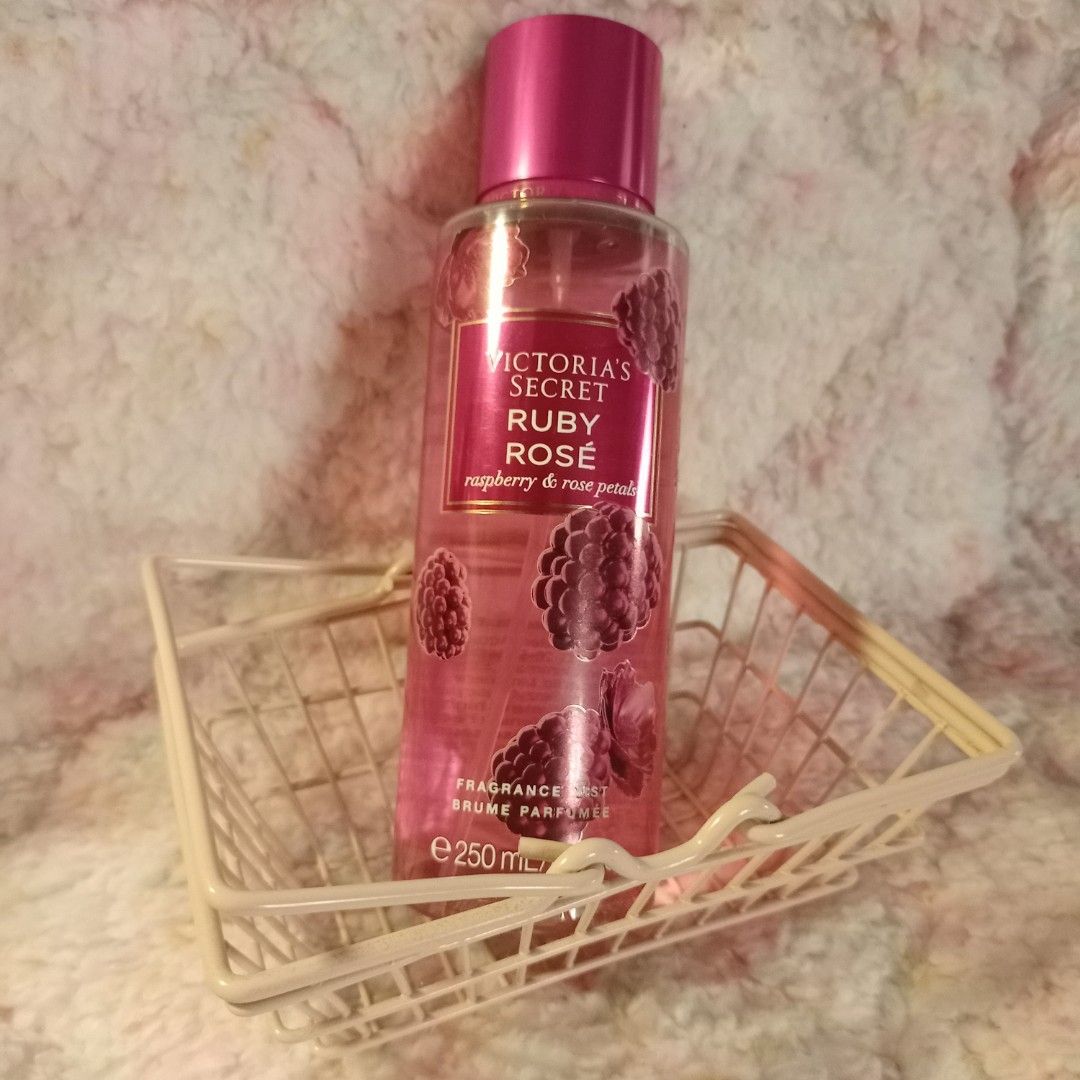 Victory Secret set (Category: Body Care) located in Tacloban City. Submitted by rjcarrt (Listing ID 1334629272, Image 2). Description: all sealed authentic from US.