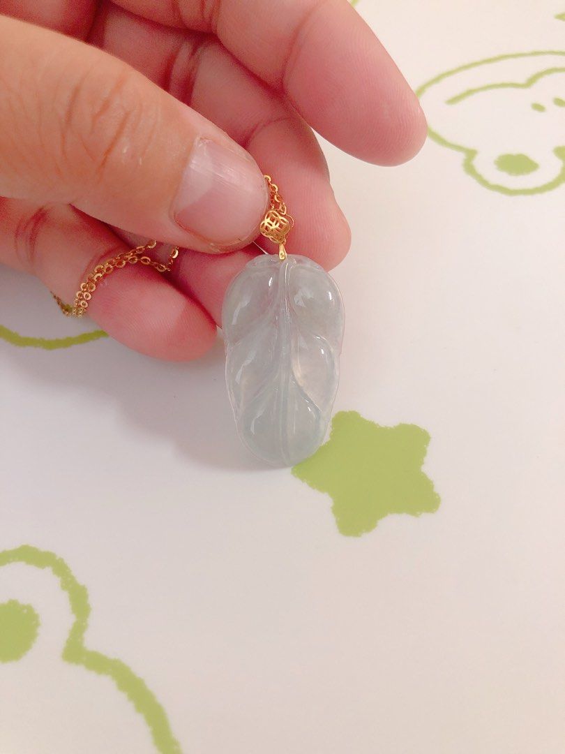 18K 純天然緬甸冰種翡翠葉子帶證書700@1, 女裝, 飾物及配件, 吊飾 
