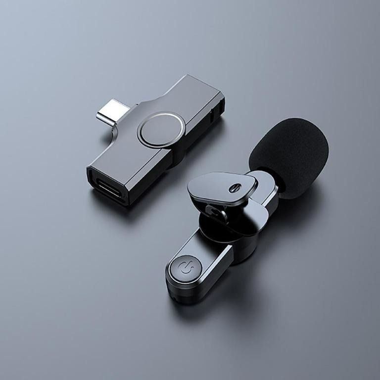 2500) WIRELESS MICROPHONE COMPATIBLE WITH IPHONE IPAD ANDROID, FOR PHONE VIDEO RECORDING, INTERVIEW, VLOG, AUTO SYNC, AND NOISE REDUCTION (TYPE-C PLUG) (Category: Other Audio Equipment) located in Singapore. Submitted by Sellswag (Listing ID 1334879688, Image 1). Description: .