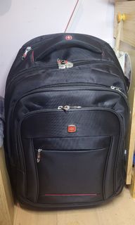 （分類：）位於 。 由 kiutaylor 提交（商品編號 1334782904，圖片 1）。簡介： 。