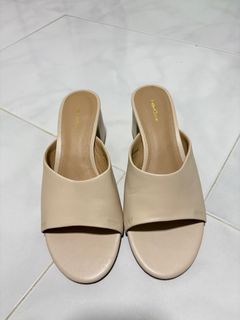 (Category: ) located in . Submitted by inesinsg (Listing ID 1334843894, Image 1). Description: .
