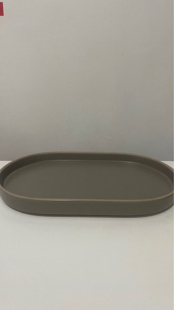 Aesthetic Tray, Mugs, Dishes (Category: Other Kitchenware & Tableware) located in Caloocan City. Submitted by beatricevee (Listing ID 1334829704, Image 1). Description: Gray Ceramic Tray - P500 - Perfect for aesthetic in decor kitchen/living/dining/comfort room Mini mug - P200 Orange Saucer - P150 Big Yellow Mug - P150 Blue Dish Bowl - P300 Cebu/Mandaue City Delivery .