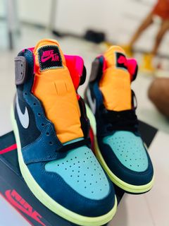 (Category: ) located in . Submitted by sneakerhead2712 (Listing ID 1334754655, Image 1). Description: .