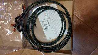 （分類：）位於 。 由 lsfpeak 提交（商品編號 1334740925，圖片 1）。簡介： 。