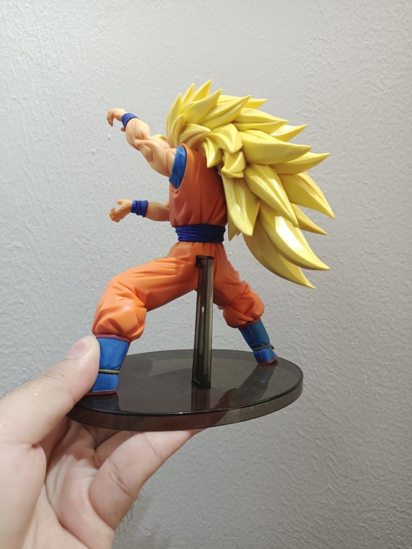 Ss3 Orginal Bandai Goku SS3 (Original), Hobbies & Toys, Toys & Games on Carousell