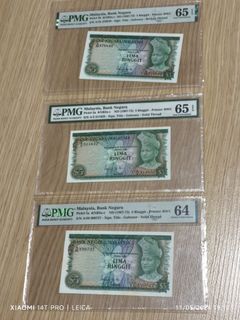 (Category: ) located in . Submitted by banknote808 (Listing ID 1334756471, Image 1). Description: .