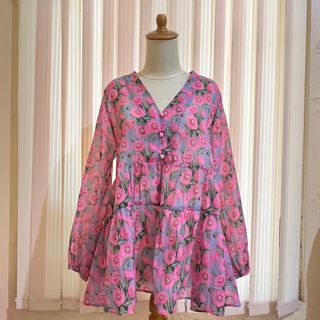 (Kategori: ) berada di . Dikirim oleh more.lovely (ID iklan 1334805930, Gambar 1). Deskripsi: .