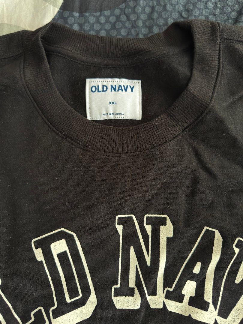 Brand new Sweatshirt (Category: Coats, Jackets and Outerwear) located in Caloocan City. Submitted by knackknicks (Listing ID 1334759937, Image 2). Description: Brand new Old Navy black sweatshirt .