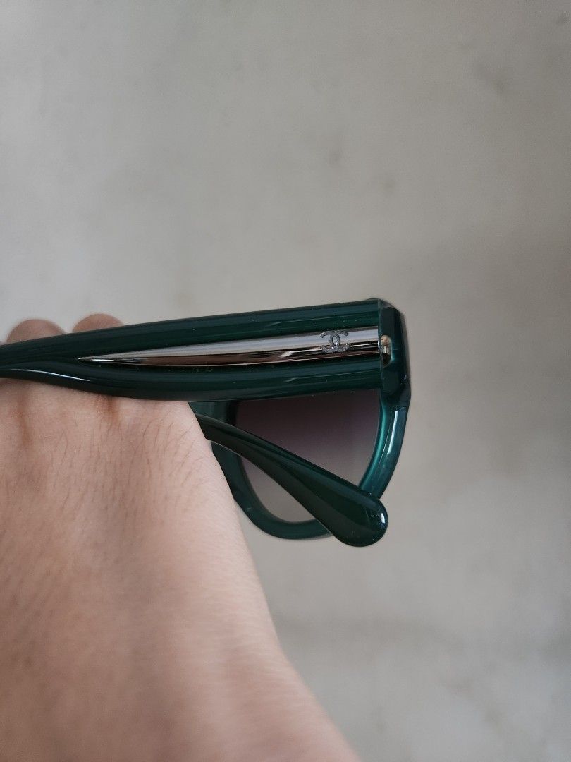 Chanel 5310 Sunglasses in Turquoise (Category: Sunglasses & Eyewear) located in Lucena. Submitted by totaldeclutter (Listing ID 1334758173, Image 2). Description: Negotiable Original price 370USD Can do SDD.