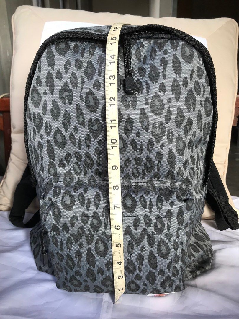 Dickies backpack (Category: Backpacks) located in Pura. Submitted by loveporter (Listing ID 1334832728, Image 2). Description: Just add sf dear buyers☺️.
