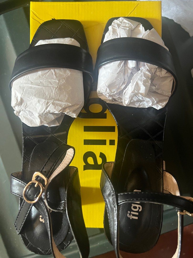 Figlia Black Heeled Sandals | Size 39 (Category: Sandals) located in Dasmarinas. Submitted by teodoraaaa (Listing ID 1334779732, Image 2). Description: Used only twice for events! Have minor leather peels.