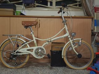 (Category: ) located in . Submitted by theultimatecollector (Listing ID 1334814715, Image 1). Description: .