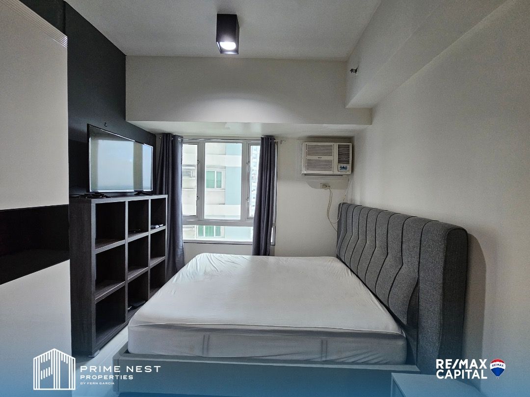 FOR SALE - Studio Unit at The Beacon Residence (Category: Apartments & Condos) located in Quezon City. Submitted by primenestproperties (Listing ID 1334836202, Image 2). Description: FOR SALE: The Beacon Residences Roces Tower (T1) 16th Floor Studio Unit Floor Area: 21 sqm Fully Furnished Asking Price: Php 3,300,000 Fernando Garcia 0917-556-9609 PRC REBL No. 34655 RE/MAX Capital.