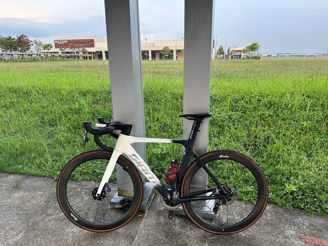 Giant Propel Advance SL disc with Power Meter