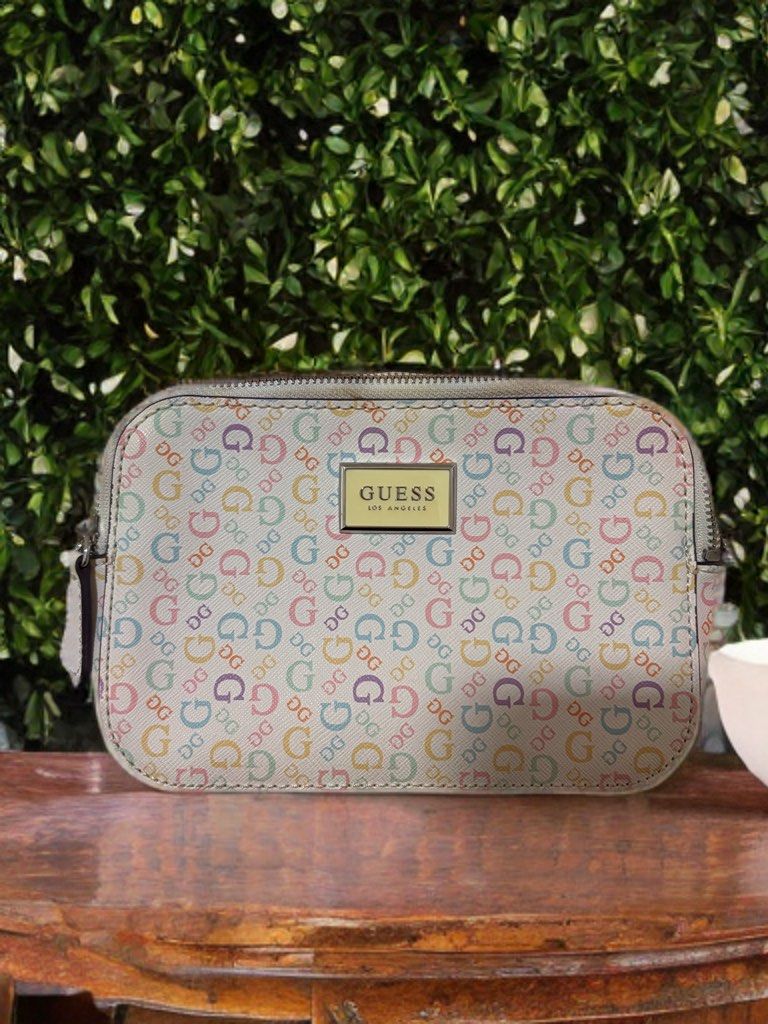 Guess sling bag Women s Fashion Bags Wallets Purses Pouches on Carousell