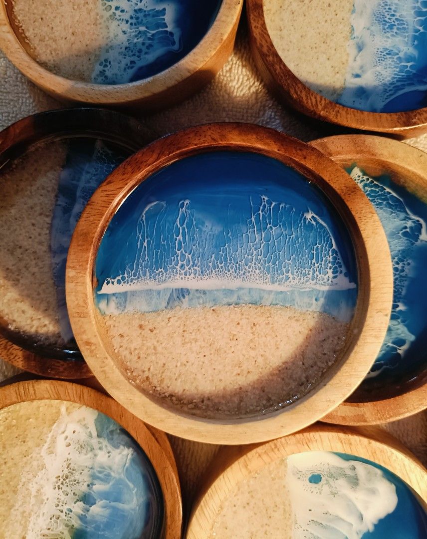 Handmade Resin Coaster Drink Mat Beach Ocean design (Category: Coffee & Tea Tableware) located in Calumpit. Submitted by ells25 (Listing ID 1187444964, Image 2). Description: Handmade Resin Coaster or Drink mat Perfect for souvenirs and gifts lalo ngayong Christmas season..