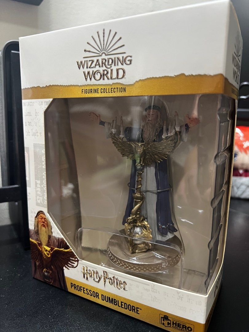 Hero Collector: Professor Dumbledore, Harry Potter (Category: Figurines & Statues) located in Quezon City. Submitted by tonsquared (Listing ID 1334778026, Image 2). Description: Unopened Hero Collector, Professor Dumbledore Wizarding World Figurine Collection 1:16 scale #harrypotter #dumbledore #herocollector #hogwarts.