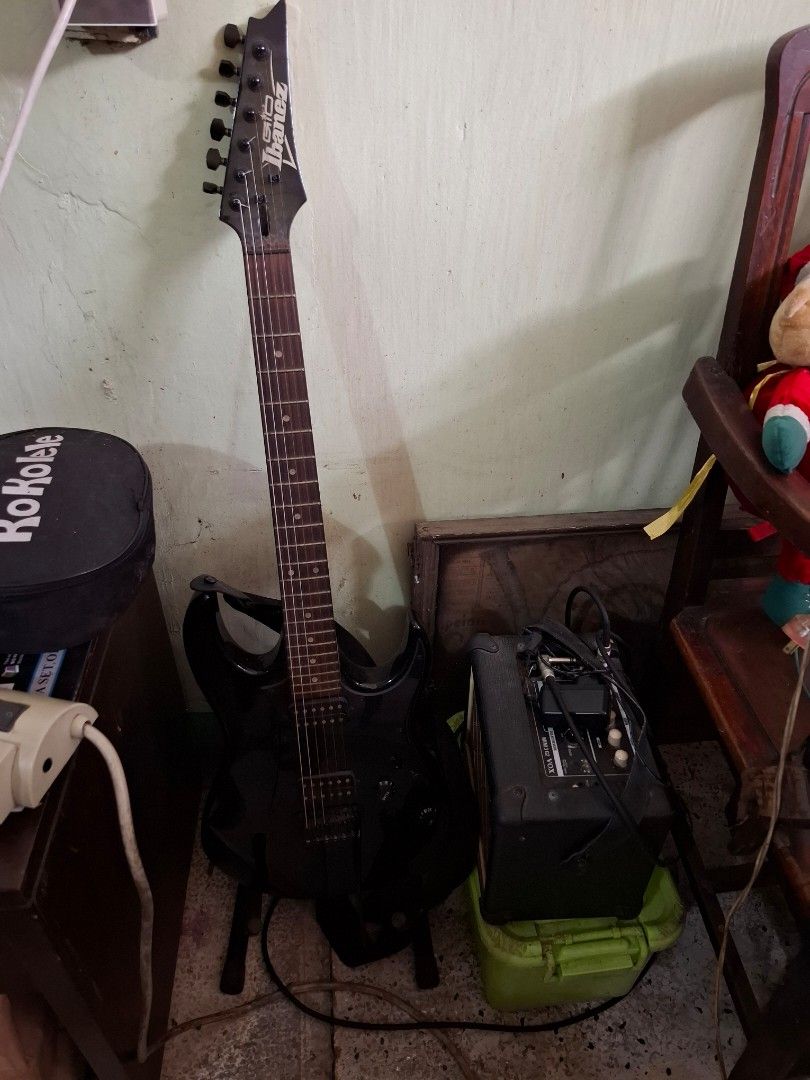 Ibanez GIO GRX20Z electric guitar (Category: Other Audio Equipment) located in Valenzuela. Submitted by jaypee.jaypee (Listing ID 1334790762, Image 2). Description: Ibanez GIO electric guitar with adapter and vox amplifier. 100% working with minor scratches. Meet up fatima church Valenzuela City..