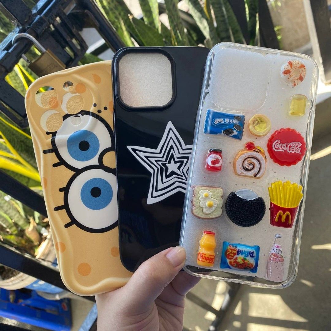 Iphone 14 Pro Max Case Set of 3’s (Category: Cases & Sleeves) located in Muntinlupa City. Submitted by case.haven (Listing ID 1334863440, Image 1). Description: Iphone 14 Pro Max bundle case (3 cases for P145) ❕fix designs Shipping: J&T, Tiktok Shop, Grab or Lalamove Pick up location: Putatan, Muntinlupa SF: shouldered by buyer MOP: GCash / Maybank.