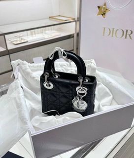 (Category: ) located in . Submitted by chicluxury (Listing ID 1334892709, Image 1). Description: .
