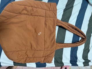 (Category: ) located in . Submitted by jdc.closet09 (Listing ID 1334832835, Image 1). Description: .
