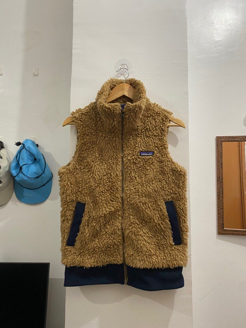PATAGONIA DUSTY MESA VEST Women s Fashion Coats Jackets and Outerwear on Carousell