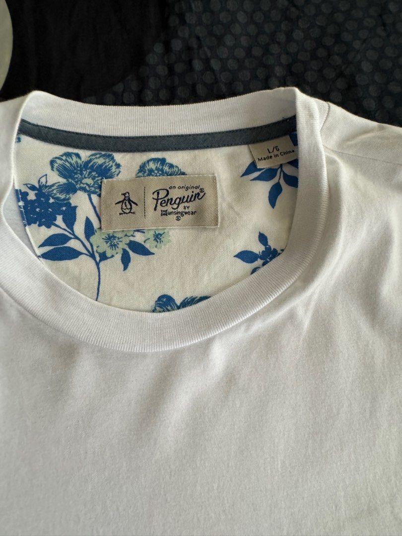 Penguin Shirt with Floral Pocket (Category: Tshirts & Polo Shirts ) located in Caloocan City. Submitted by knackknicks (Listing ID 1334760512, Image 3). Description: Penguin Shirt with Floral Pocket Almost new. I’ve worn once. I lost weight and shirt is too big for me now. .