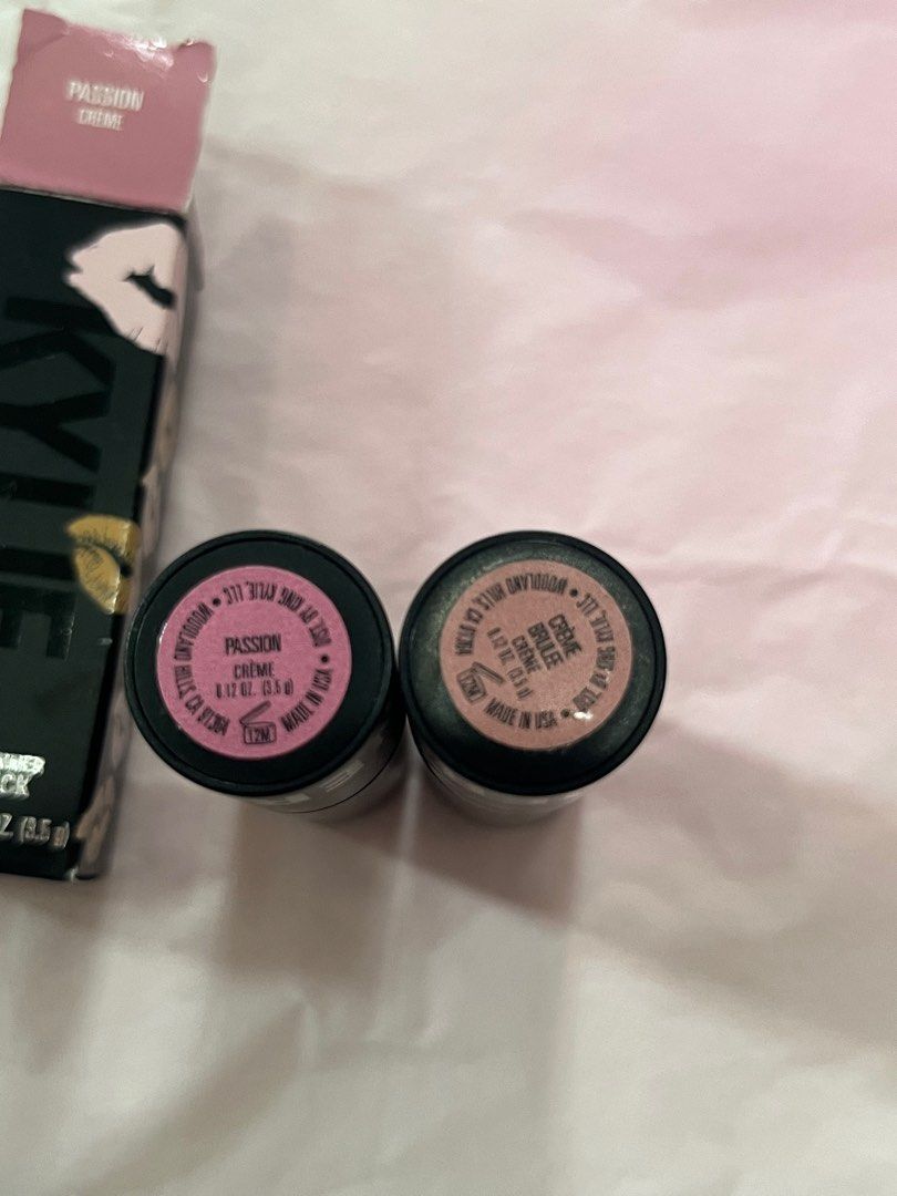 PER PIECE-KYLIE LIPSTICK (Category: Makeup) located in San Juan City. Submitted by cashfrancefashioncosmetics_ph (Listing ID 1334774737, Image 3). Description: ‼️KYLIE LIPSTICK 3.5g SHADE 📌1099PASSION CREME -WITH BOX 📌950 CREME BRULEE .