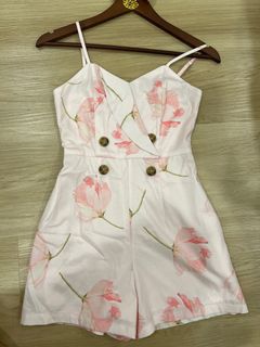 (Category: ) located in . Submitted by wmcloset (Listing ID 1334877530, Image 1). Description: .