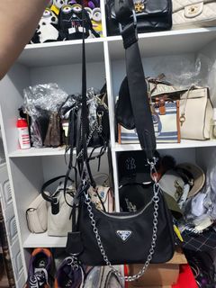 (Kategori: ) berada di . Dikirim oleh queenshopperwear (ID iklan 1334846900, Gambar 1). Deskripsi: .