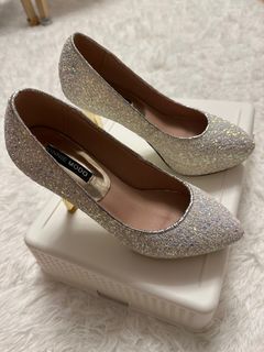 （分類：）位於 。 由 lclclc777 提交（商品編號 1334788870，圖片 1）。簡介： 。