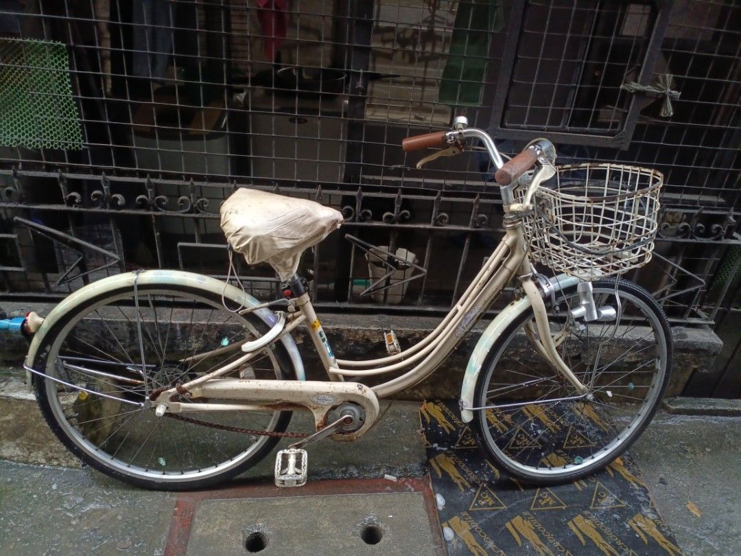 Ricorina Japan bicycle Size 24 (Category: Bicycles) located in Taguig. Submitted by madisam (Listing ID 1334788916, Image 1). Description: Preloved as it is Bridgestone Ricorina Size 24 Alloy kayo na lng mgpaganda nkabili na ng ebike Pick up Only Brgy. Tuktukan Taguig City likod ng Taguig City Hall.