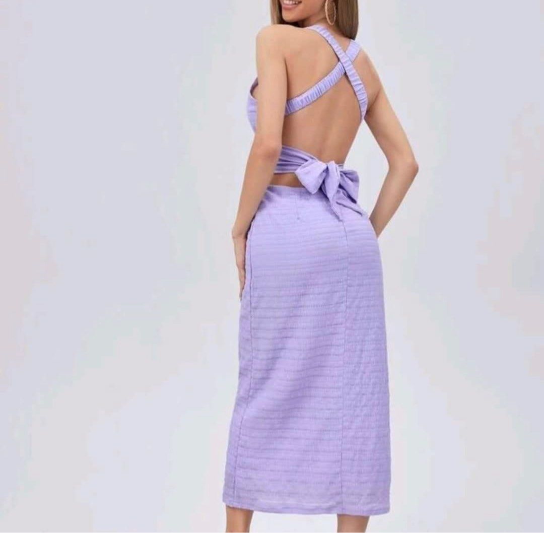 Shein Criscros Tied Backless Dress (Category: Sets or Coordinates) located in Los Banos. Submitted by corneliathrift (Listing ID 1334893750, Image 1). Description: Never used, only fitted Bought for ₱1k++.