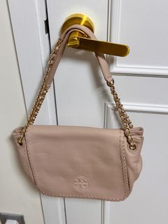 （分類：）位於 。 由 zofia1024 提交（商品編號 1334765621，圖片 1）。簡介： 。