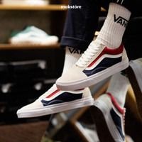 Vans Old Skool Retro Block White Red Dark Navy PEPSI Original Fesyen Pria Sepatu Lainnya di Carousell
