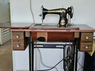 Antique Singa Sewing Machine, Hobbies & Toys, Memorabilia ...
