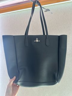 （分類：）位於 。 由 ariallllll 提交（商品編號 1334768957，圖片 1）。簡介： 。