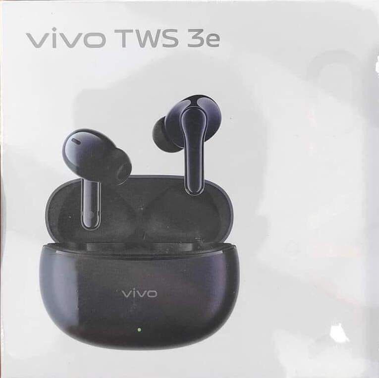 Vivo TWS 3e (Category: Earphones) located in Malabon City. Submitted by brendalaine (Listing ID 1334878259, Image 1). Description: Selling my vivo tws 3e Brand new Got it as a freebie Worth 2k but selling it for 900 Rfs.Already have a apple airpods .