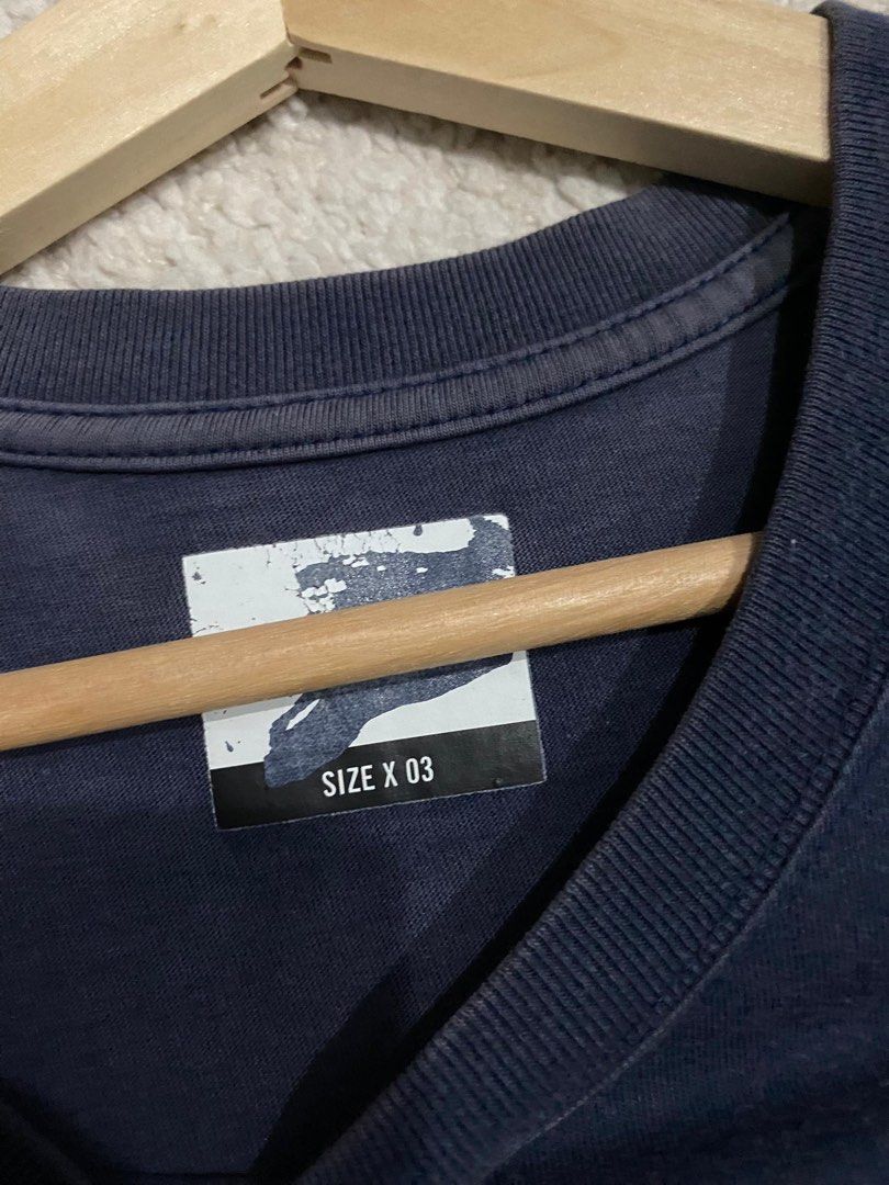 wtaps tee (Category: Tshirts & Polo Shirts) located in Johor Bahru. Submitted by moldydy (Listing ID 1334735491, Image 2). Description: WTVUA Condition : 8/10 Size : (21.5 / 28.5) Price : RM150 Cod : Johor Bahru Free postage.