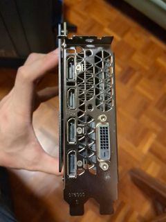 （分類：）位於 。 由 oddshark.f7cc42 提交（商品編號 1334863082，圖片 1）。簡介： 。