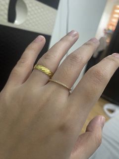 (Category: ) located in . Submitted by lemorlyn.25 (Listing ID 1334950943, Image 1). Description: .